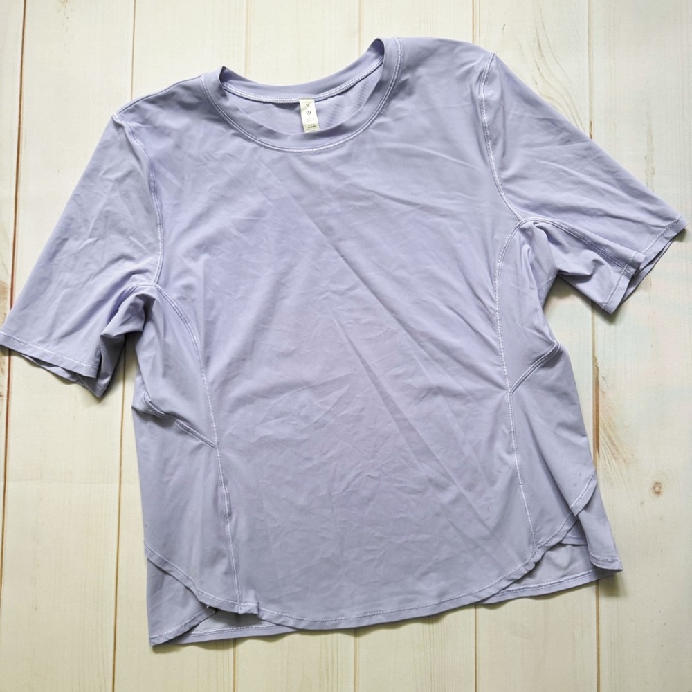 lululemon athletica Light Lavender Short Sleeve Tee